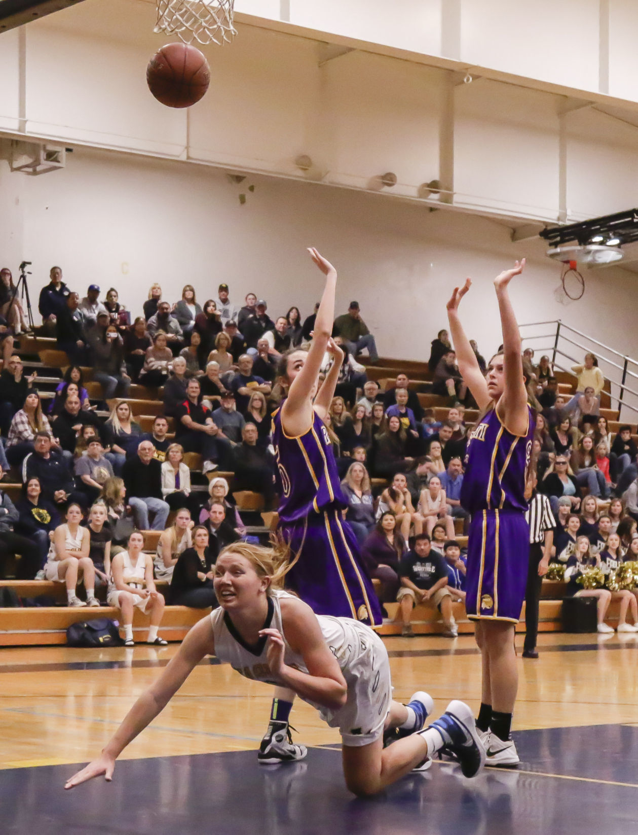 GALLERY: Righetti beats Arroyo Grande 54-46